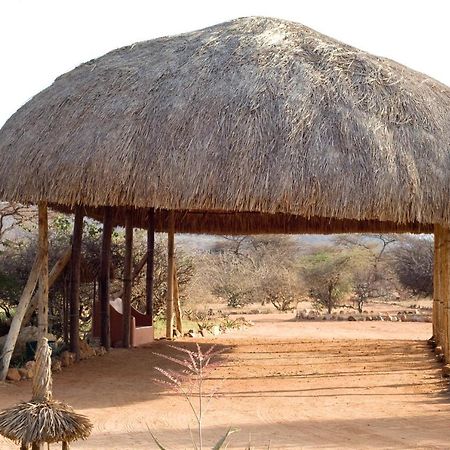 Samburu Sopa Lodge Archers Post Eksteriør billede