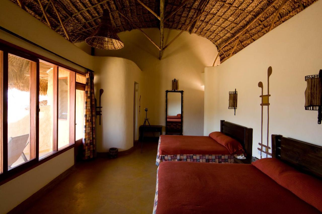 Samburu Sopa Lodge Archers Post Eksteriør billede
